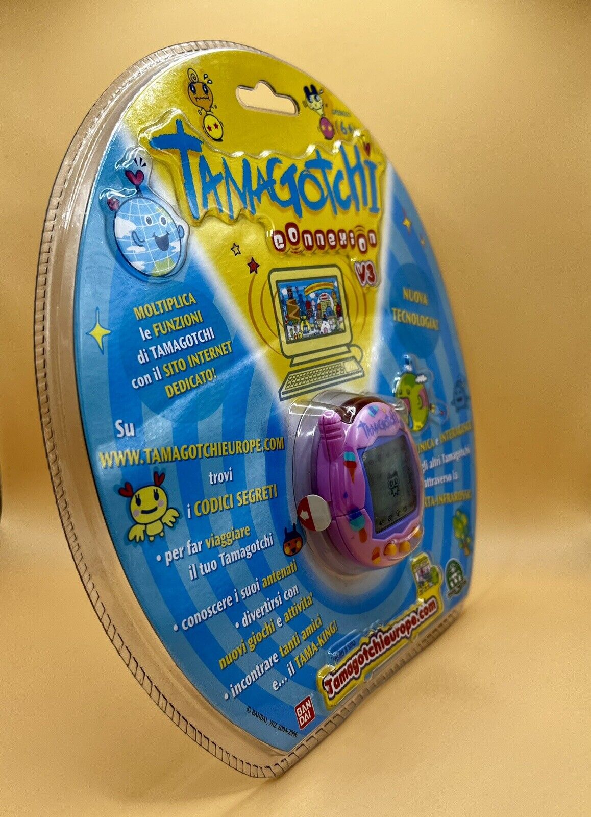 TAMAGOTCHI (2006) CONNECTION V3 ROSA RARO BANDAI