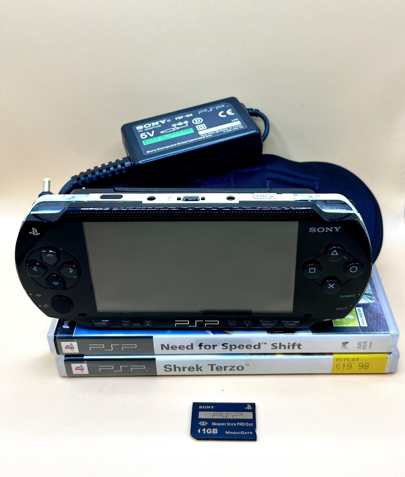Lotto PlayStation PSP Nero Black 1004 Sony Play Station - Prima Serie + Giochi