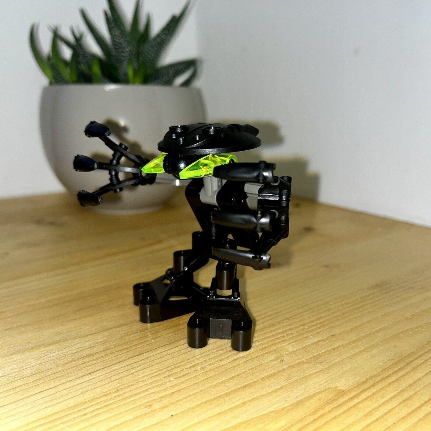 LEGO BIONICLE Set Nuhvok Va N. 8555 - Anno: 2002 - Perfetto