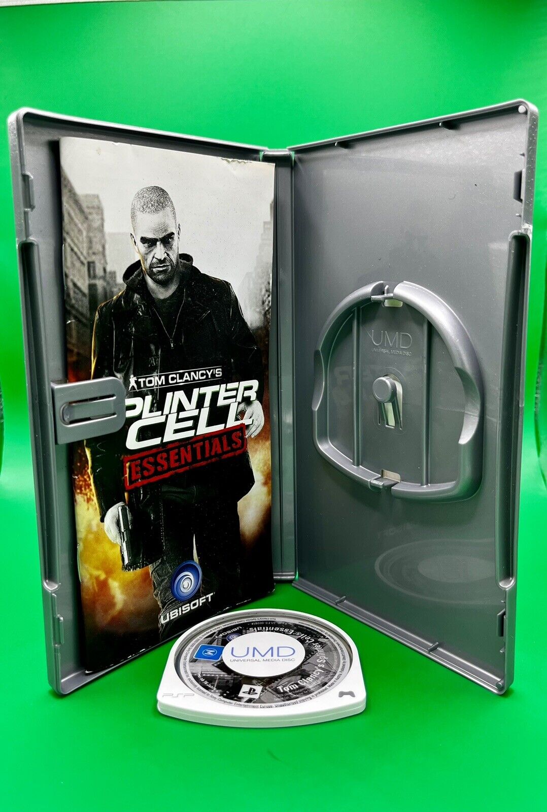 TOM CLANCY'S SPLINTER CELL ESSENTIALS - SONY PSP ITALIANO